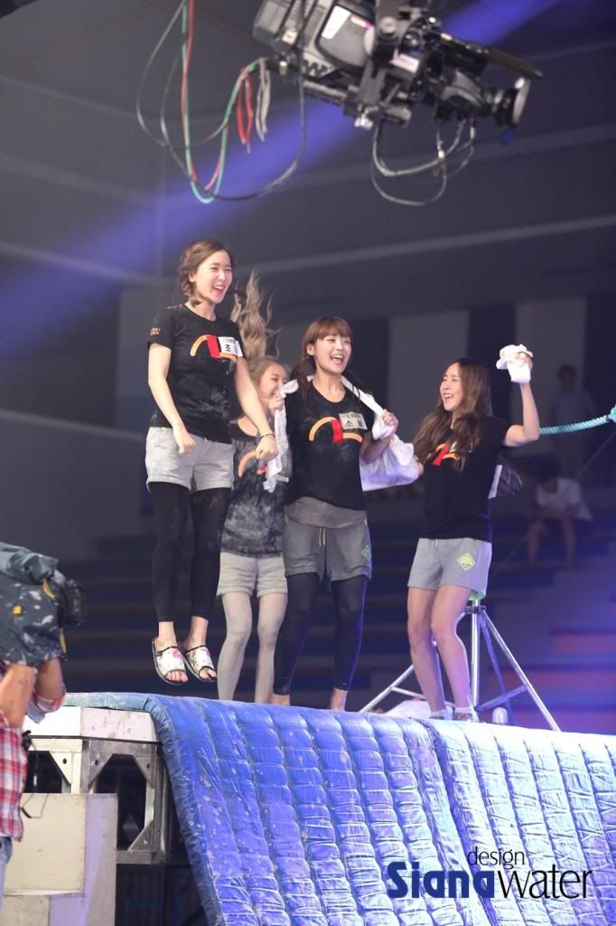 CrayonPopDreamTeamWrestling01_zpsa43795d