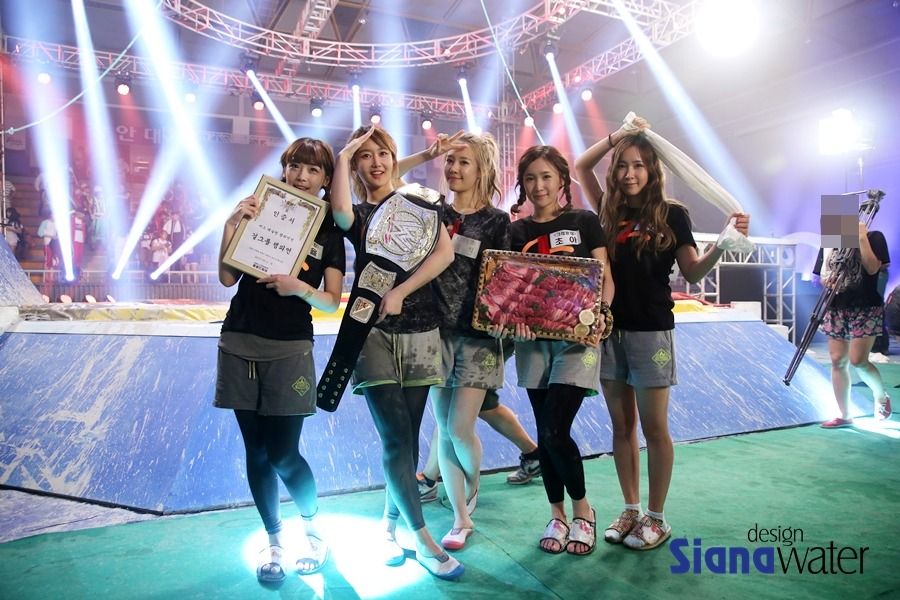 CrayonPopDreamTeamWrestling04_zps3e5e38a