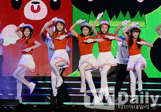 CrayonPopKoreaFestival2013-05_zps8ab04f8