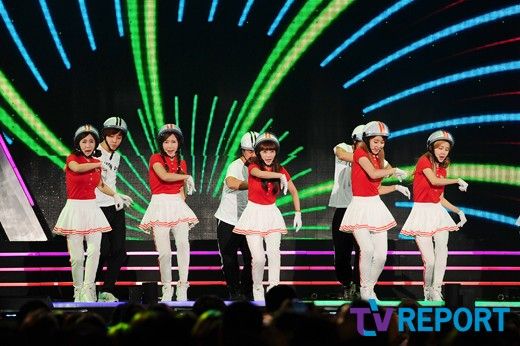 CrayonPopKoreaFestival2013-08_zps4d0656d