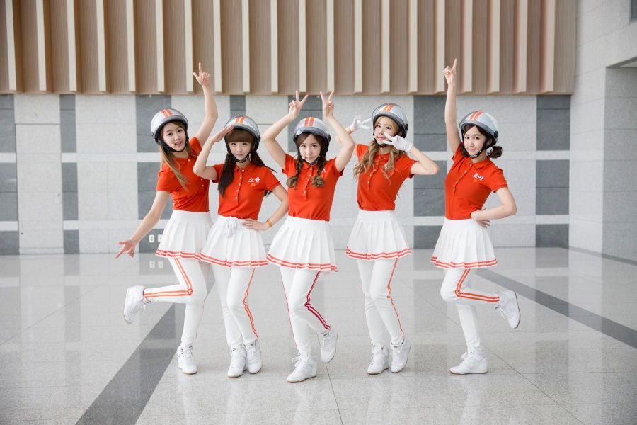 CrayonPopMusicCoreAug3-005_zpsae87d08b.j