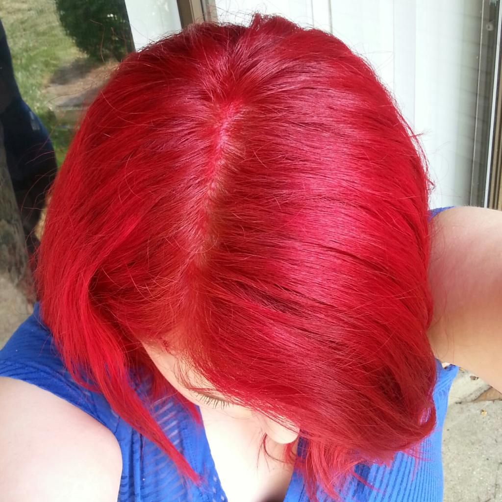 [REVIEW] Manic Panic SemiPermanent Hair Color in Vampire Red + Rock N