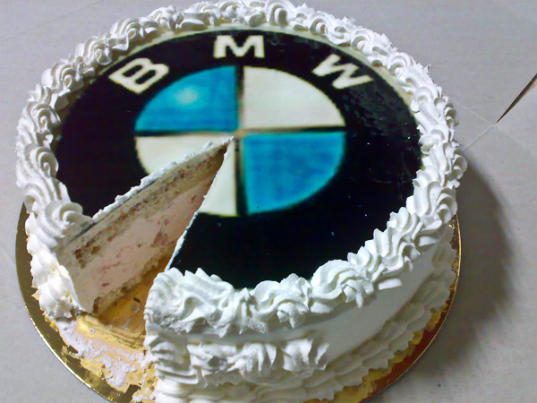 BMW-Cake_zps0f468428.png