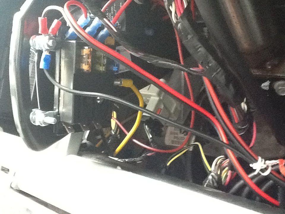 LOST JEEPS • View topic - Aux Fuse Panel, 2nd Power Outlet, and Rear