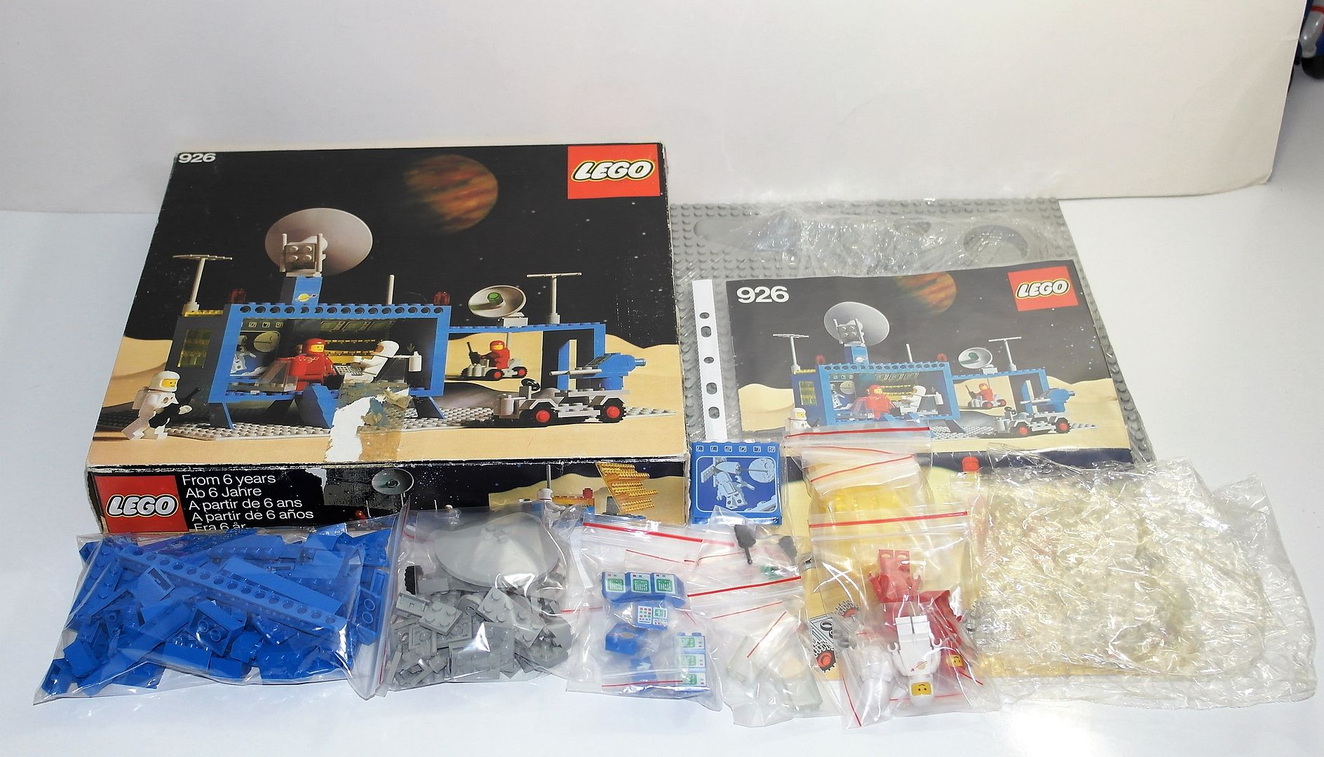 LEGO Vintage Space Classic Command Center 926/493 with Original Box ...